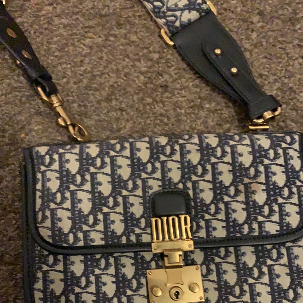 Dior bag l